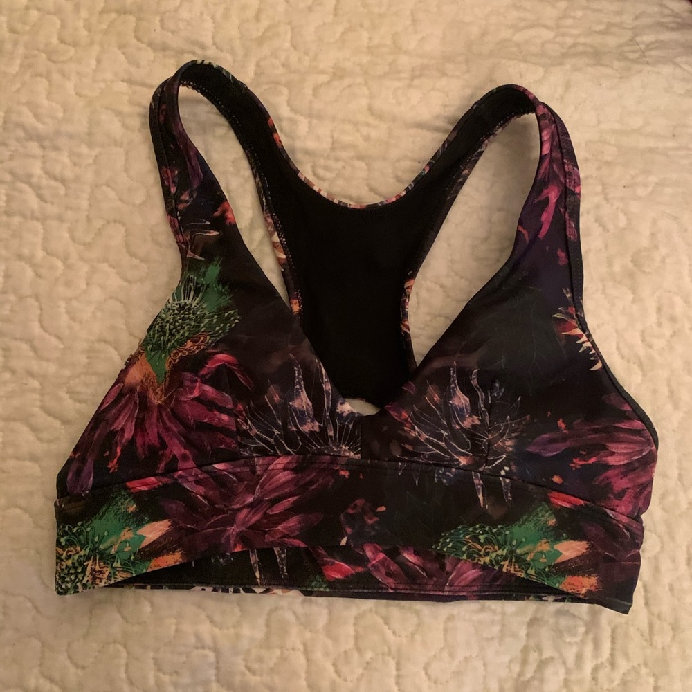 Lorna Jane floral sports bra